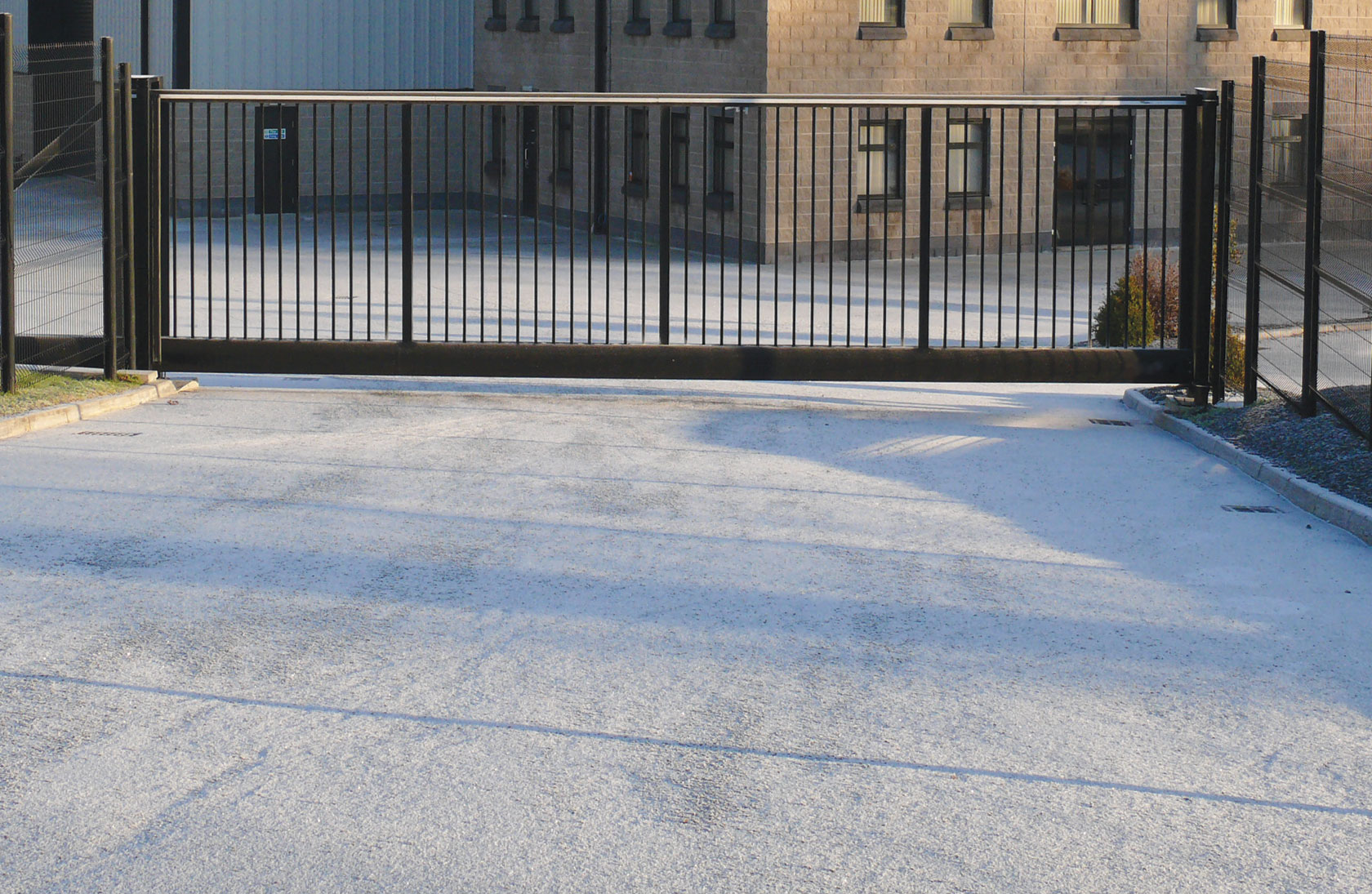 Industrial Cantilever Sliding Gate Systems