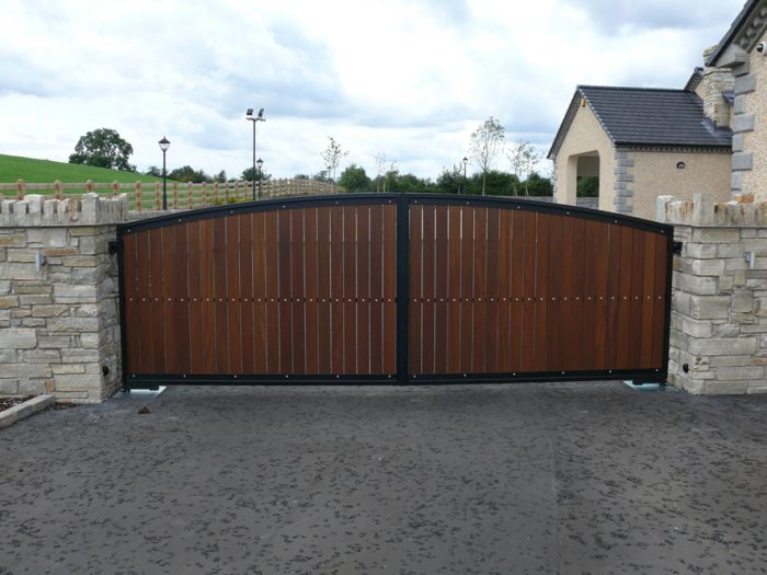 Arched Hardwood Privacy Driveway Gates with Steel Frame