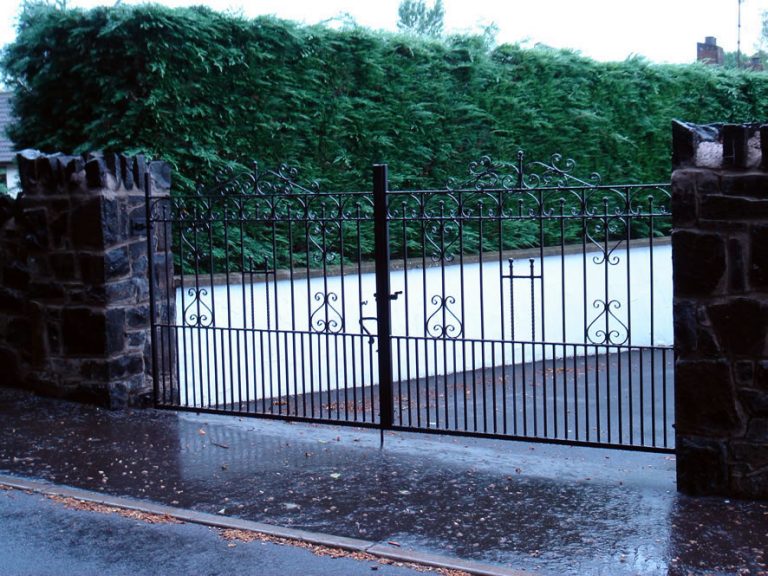 Elegant Victorian-Style Wrought Iron Driveway Gates