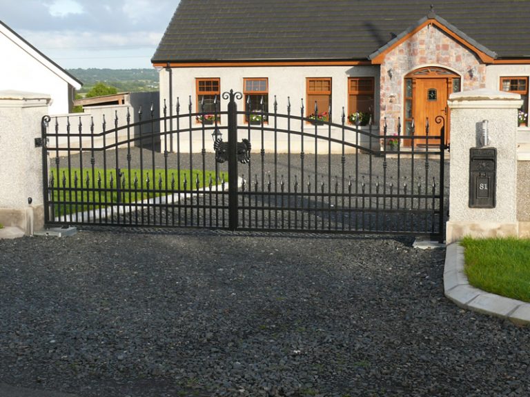 Decorative Arched Wrought Iron Double Driveway Gates