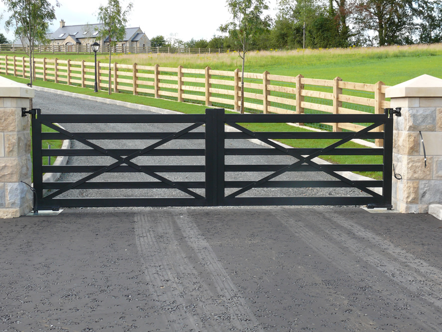 Black Metal Driveway Gate