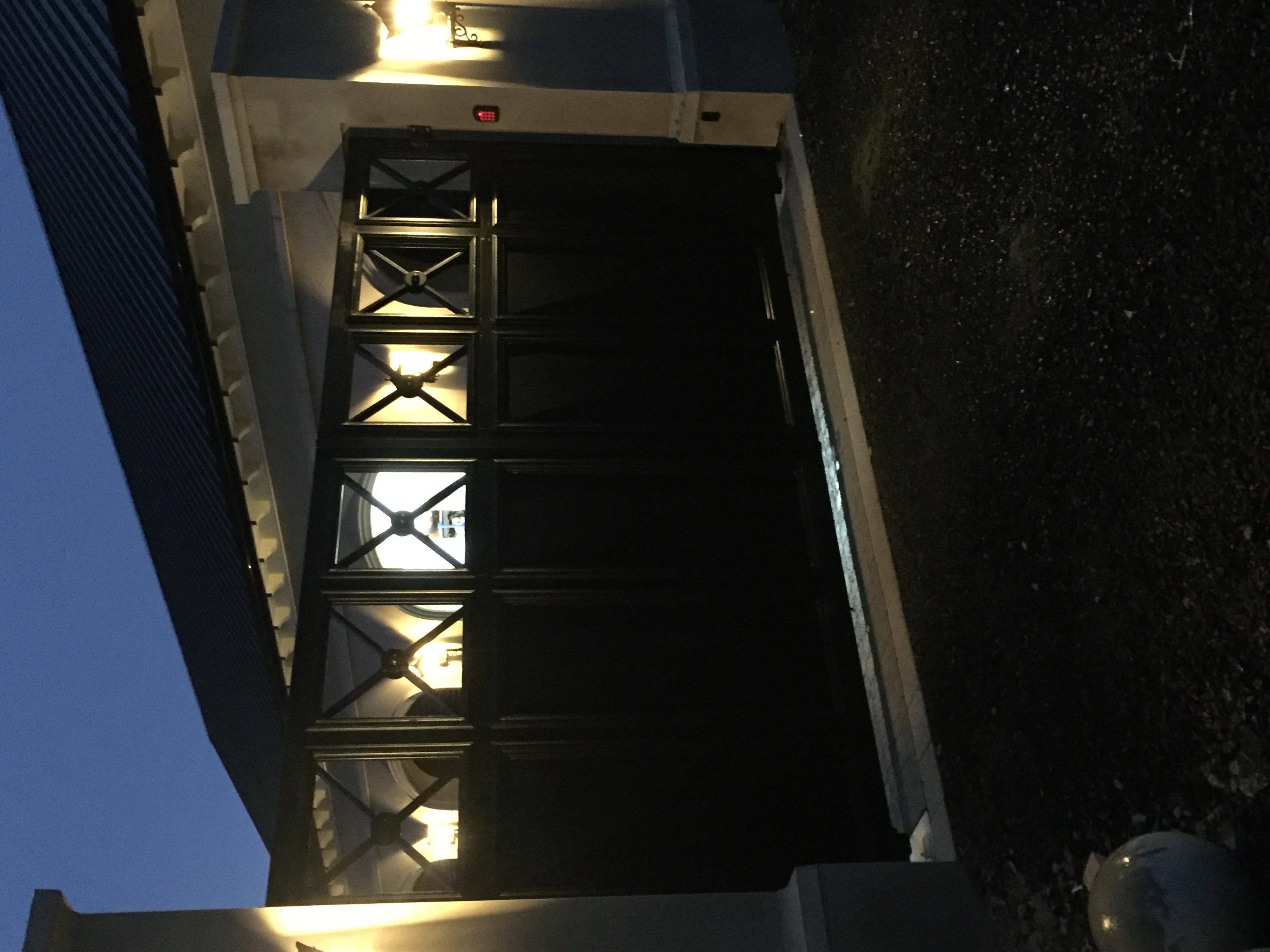 Premium Automated Privacy Gates with X-Detailing