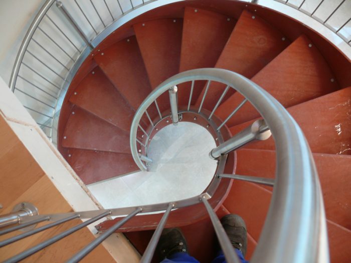 Contemporary Spiral Staircase with Stainless Steel Balustrade