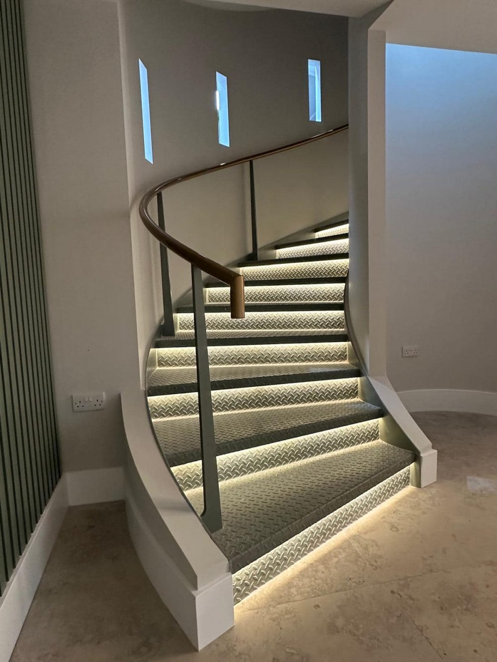 Metalmade staits fo statement