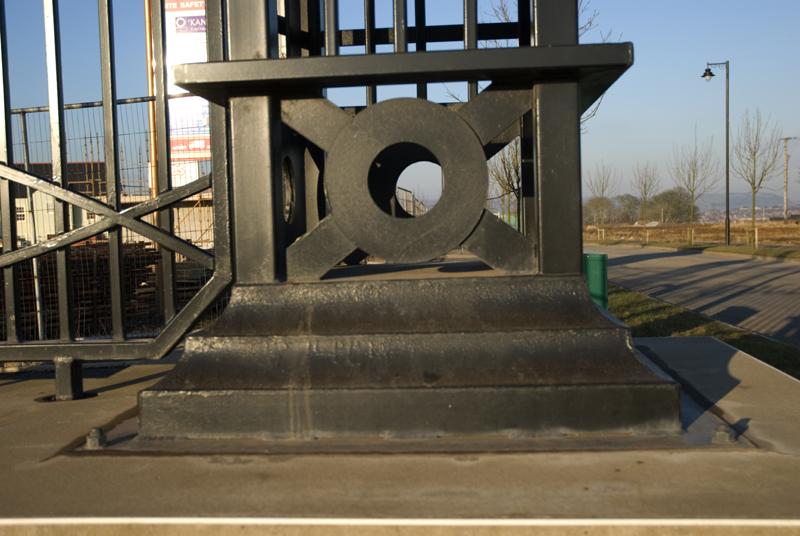 Unique Decorative Metal Pillars