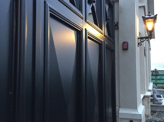 Black Modern Composite Gates