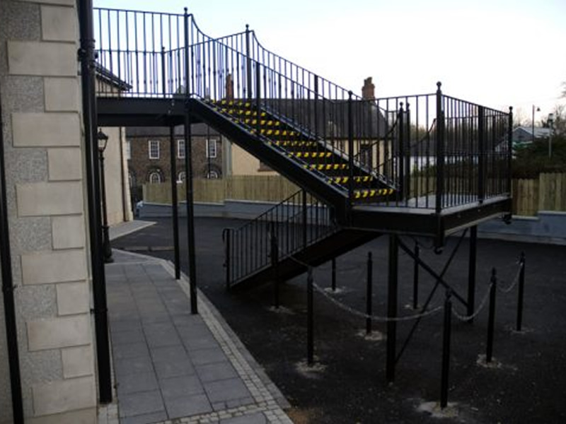 Commercial Stairs & Fire stairs