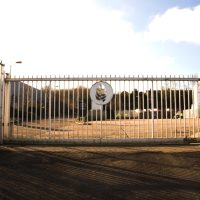 CaG-004-A Silver Gate with Design