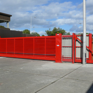 CaG-005-A Large Red Gate